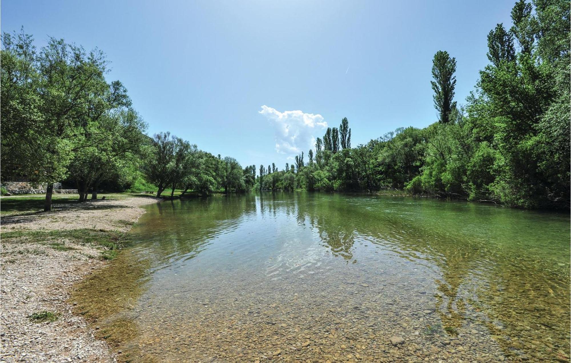 Stunning Home In Blato Na Cetini With Wifi Luaran gambar